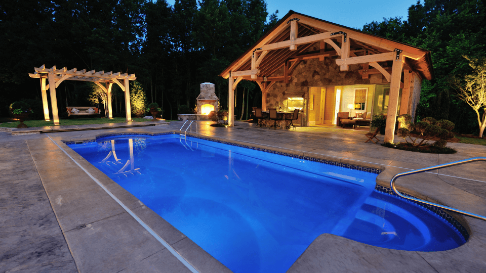 Lighting Helps to Maximize the Use of the Pool Area